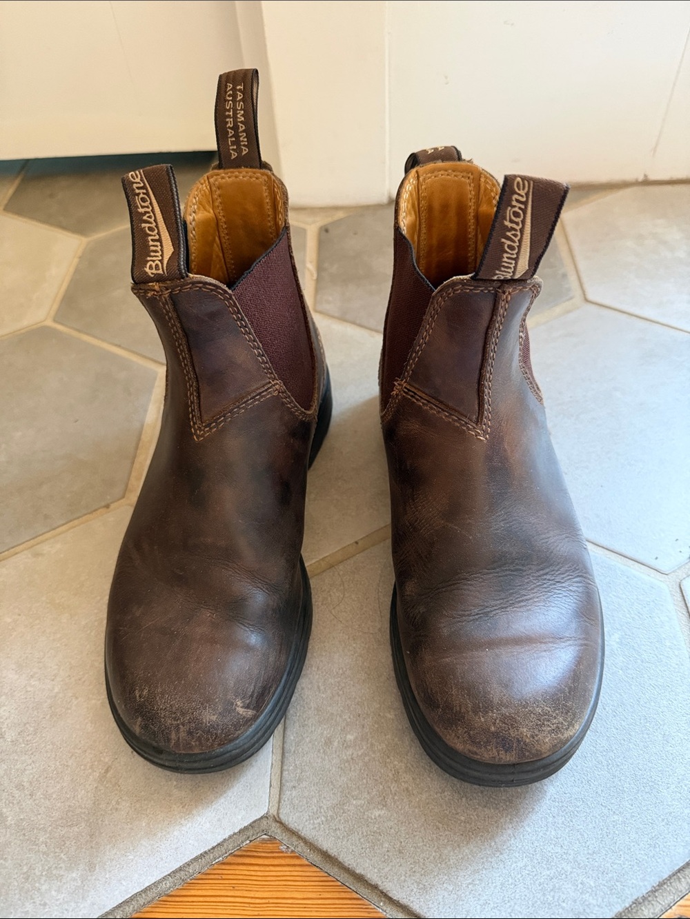 Blundstone Brown Leather Chukka Boots